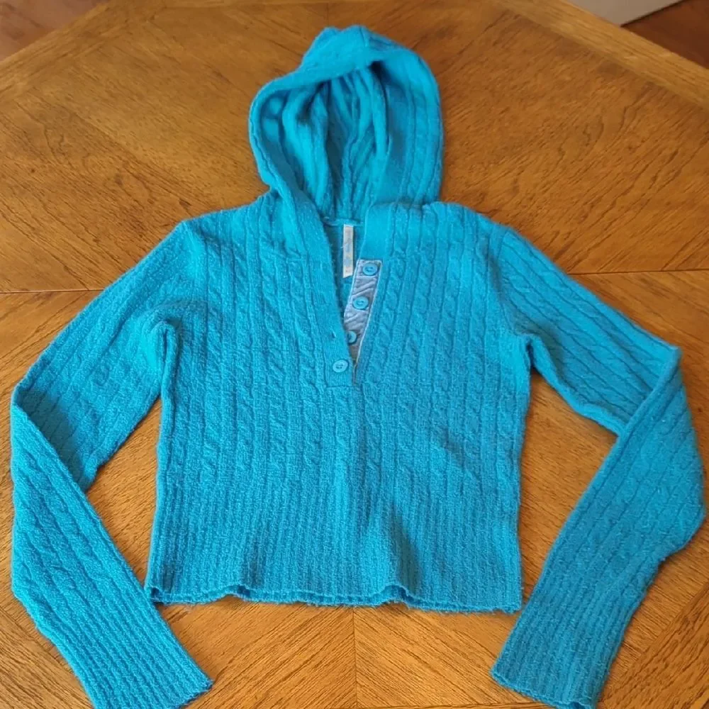 Y2K Vibrant Turquoise V-Neck Hooded Sweater